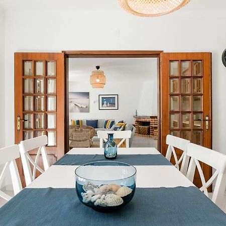 Beachfront Villa With Private Pool In Manta Rota Вила-Нова-де-Касела Экстерьер фото