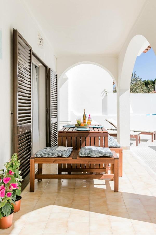 Beachfront Villa With Private Pool In Manta Rota Вила-Нова-де-Касела Экстерьер фото