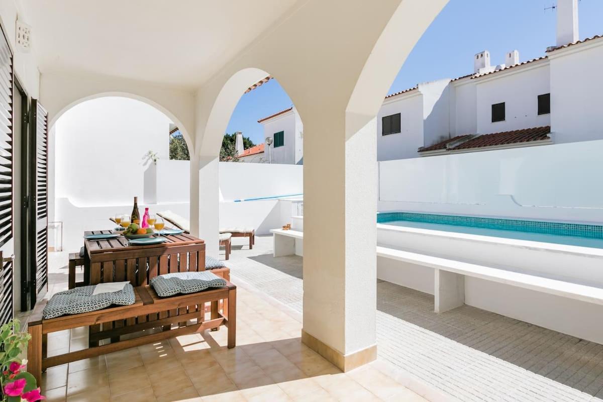Beachfront Villa With Private Pool In Manta Rota Вила-Нова-де-Касела Экстерьер фото